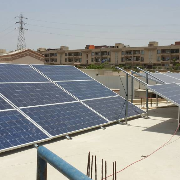 6kw hybrid solsystem i Pakistan for bolig