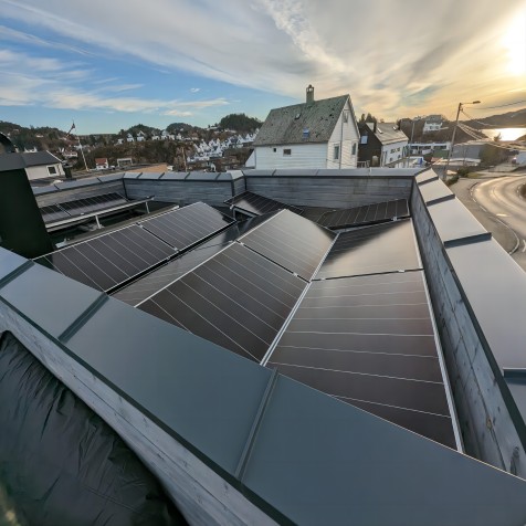 Tyskland: 706,5 MW ny installert solcellekapasitet i oktober
