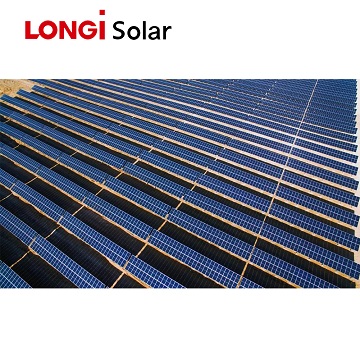 Flatskjerm taket + double-sided solcellepaneler? Årlig kraftproduksjon gevinst overskrider 15%